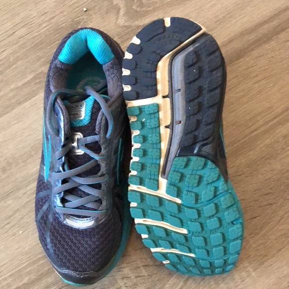 Brooks Ariel running shoes - Picture 3 of 3